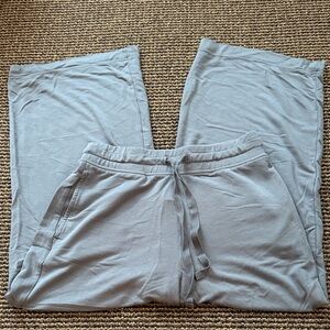 Lou & Grey Blue Lounge Pants